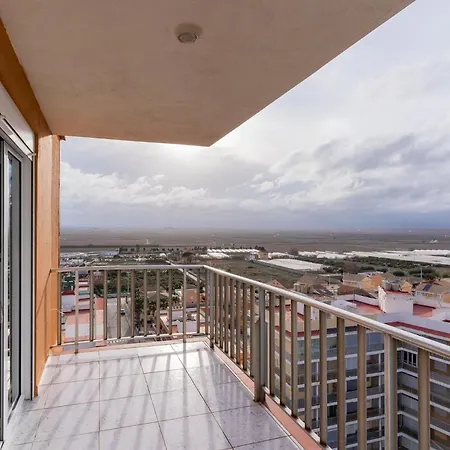 Ocean's Whisper: Les Palmeres Seaview Sanctuary Apartamento Valencia